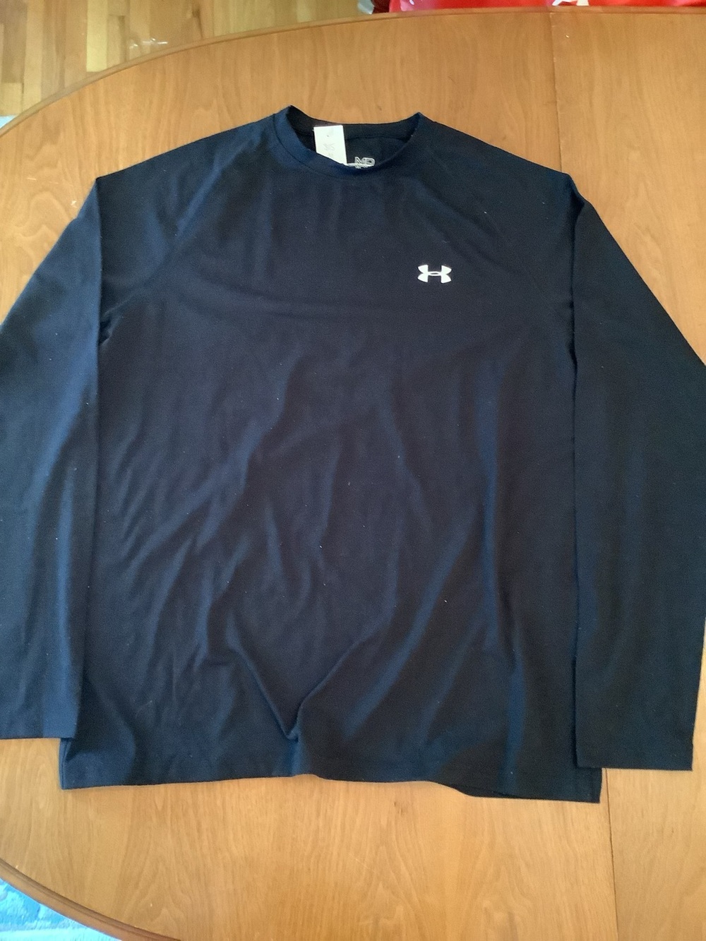 Under Armour Men's Black Long-Sleeve Performance Tee